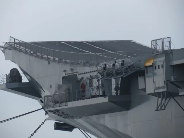 Nave Cavour La Spezia 101