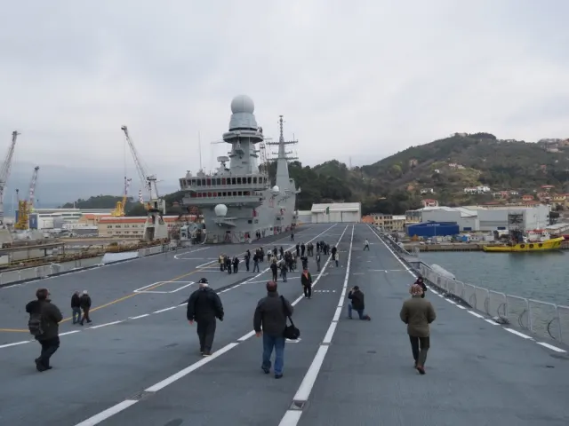 Nave Cavour La Spezia 47