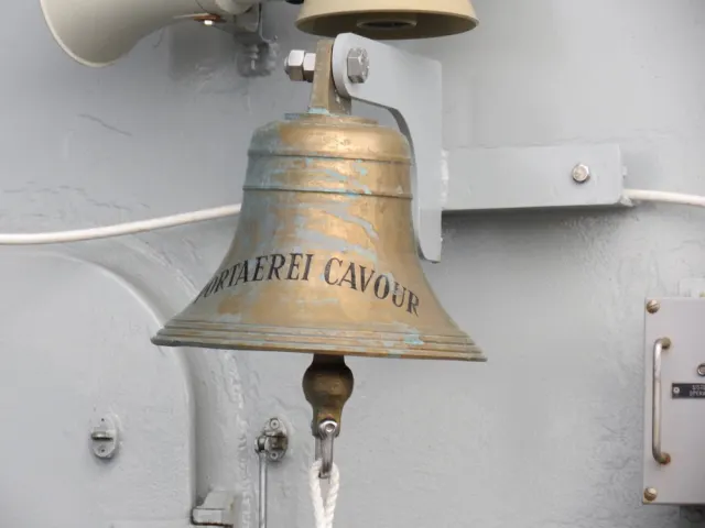 Nave Cavour La Spezia 50