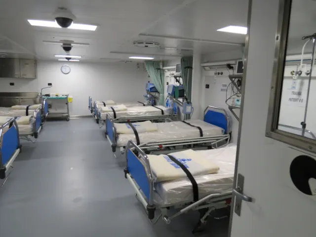 Nave Cavour La Spezia 54