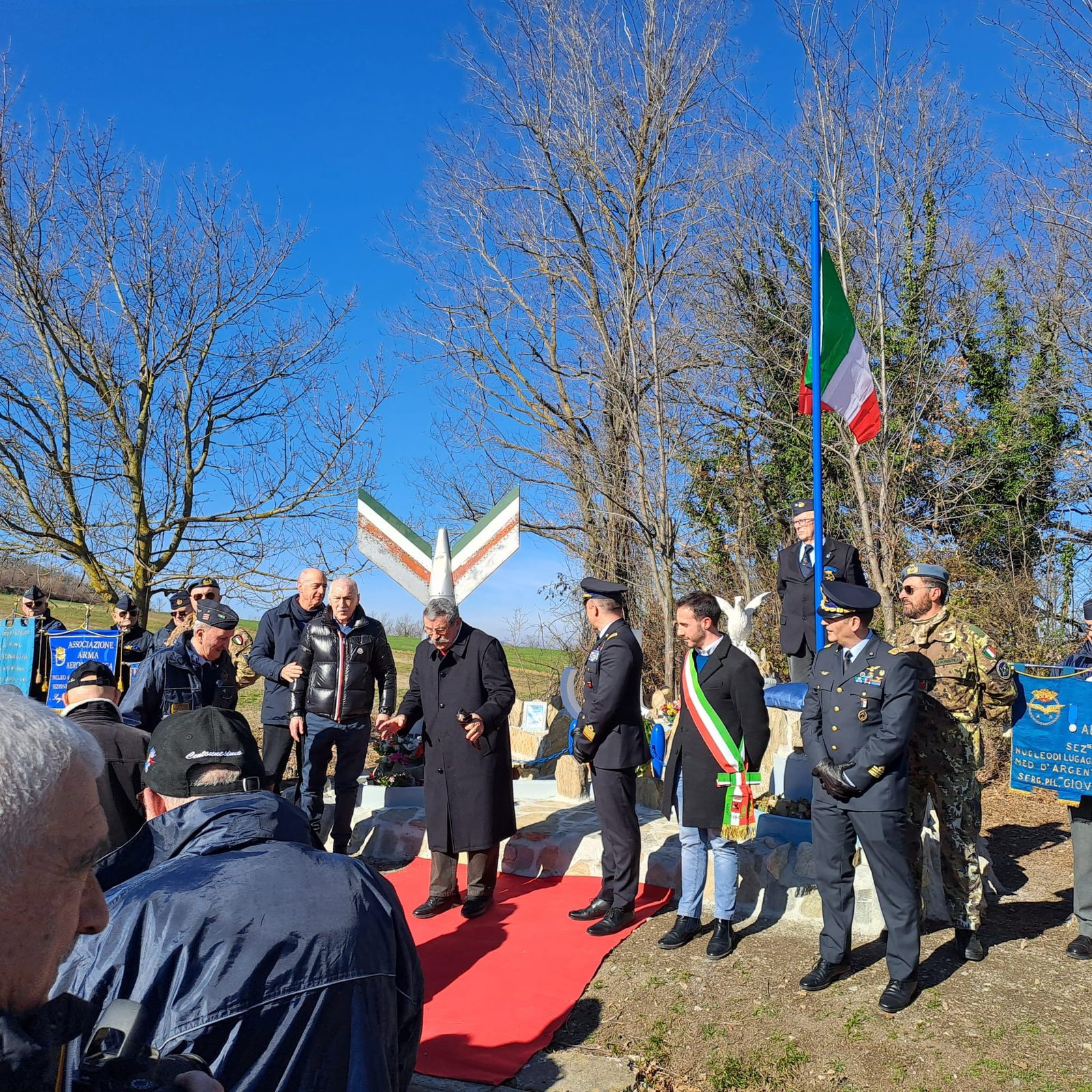 Due Tornado su Mandrola: un monumento per i piloti Cademartori e Zanovello