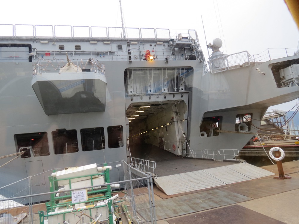 Visita alla nave Cavour a La Spezia